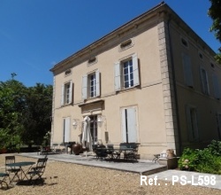  stone villa for rent Provence